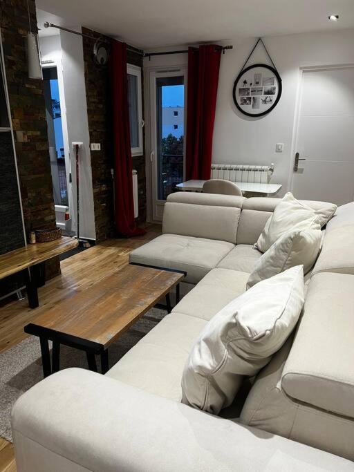 Appartement Convivial Pour Sejourner Le Kremlin-Bicetre Ngoại thất bức ảnh