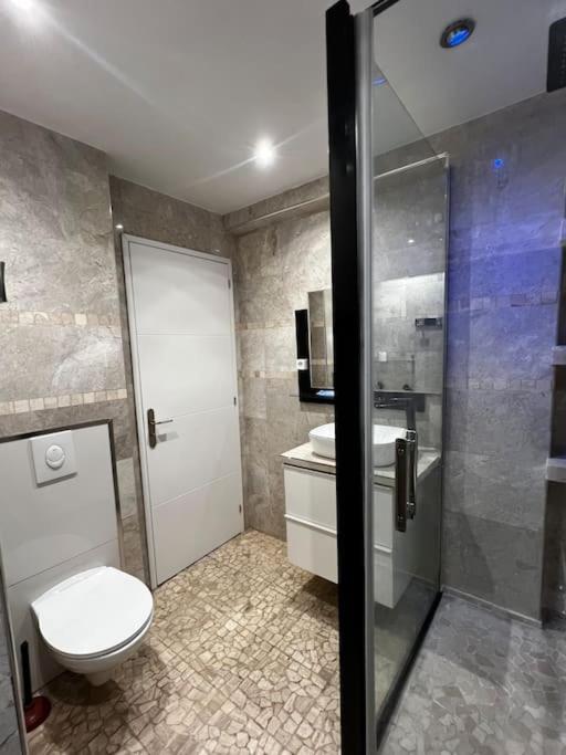 Appartement Convivial Pour Sejourner Le Kremlin-Bicetre Ngoại thất bức ảnh