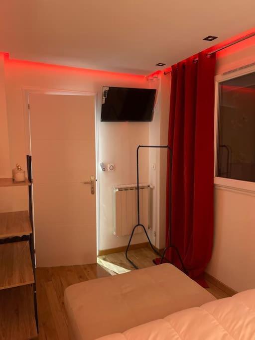 Appartement Convivial Pour Sejourner Le Kremlin-Bicetre Ngoại thất bức ảnh